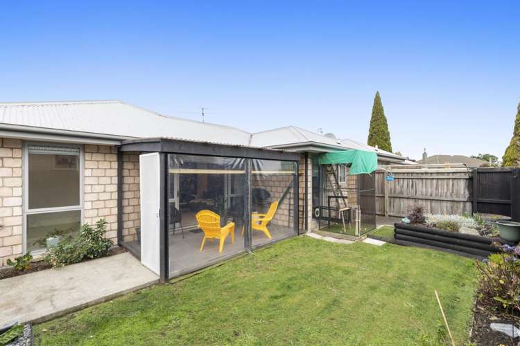 2/335 Main South Road Hornby_14