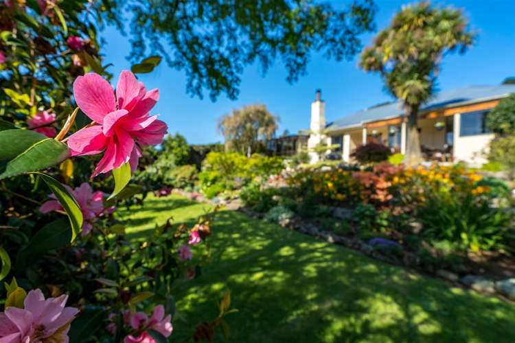 1 Saint Ronans Road Macandrew Bay_21