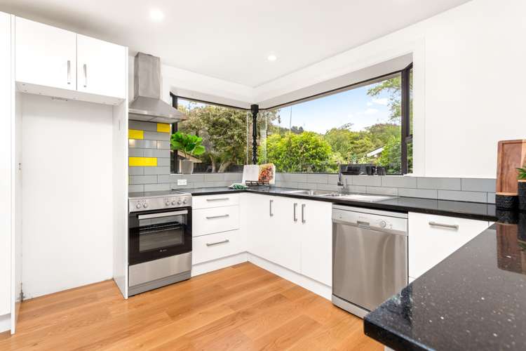 5 Laing Crescent Heathcote Valley_9