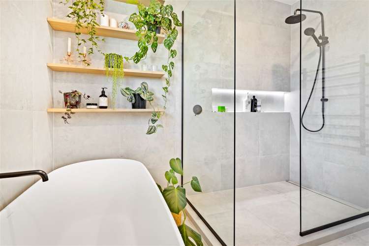 33 Spinnaker Drive Te Atatu Peninsula_10