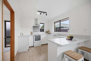 1/24 Leander Street_2