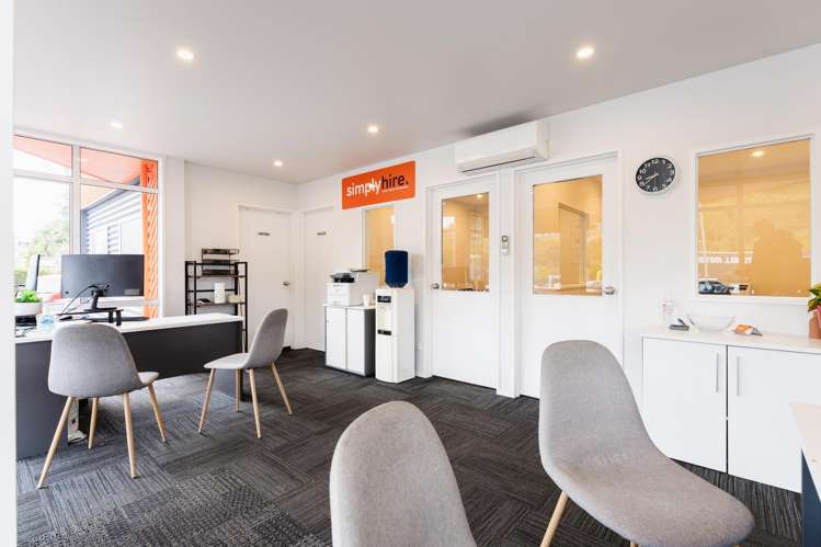 300 Kaikorai Valley Road Bradford_12