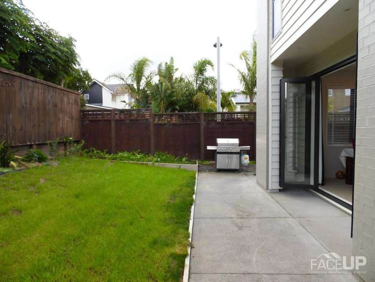 47 Station Street Hobsonville_17