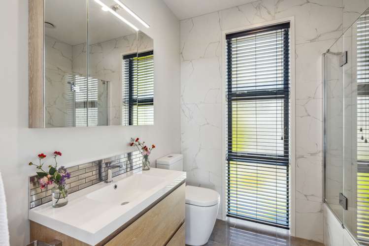 15 Karekare Road Raumati South_22