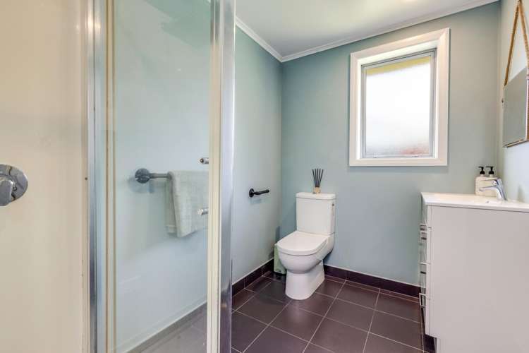 3 McCall Place Opaheke_6