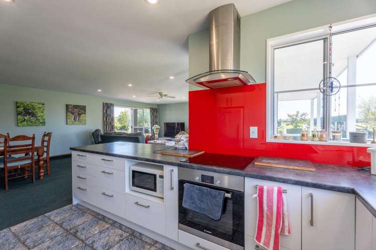 2/442 Glasseys Road Southbridge_8