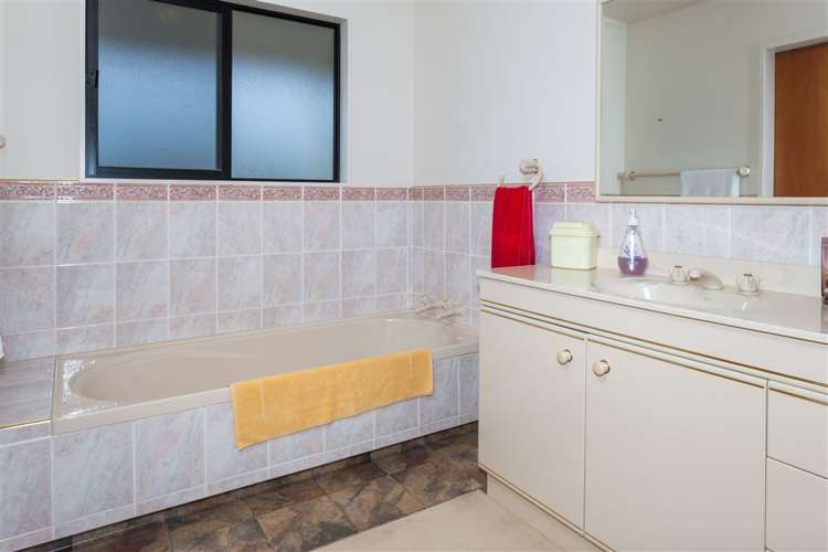 102 Wires Road Hikutaia_15