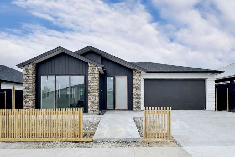 25 Tukutata Crescent_0