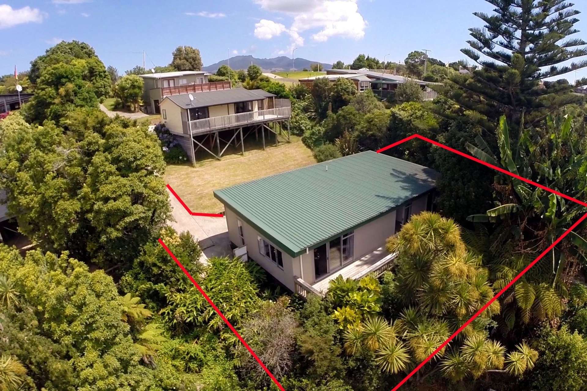 14b Main Road Raglan_0