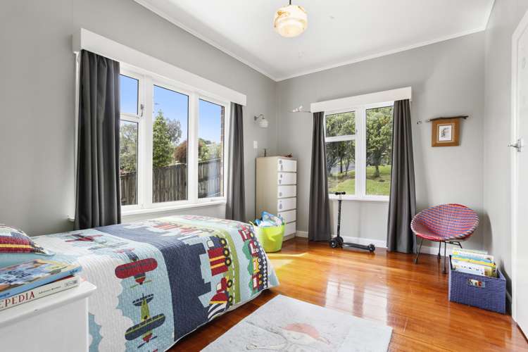 32 Evans Road Glen Eden_9