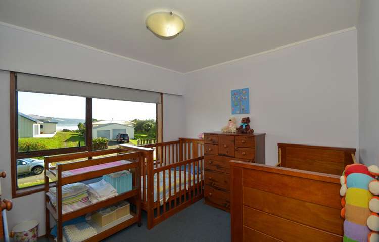 28 Kaka Street Ahipara_11
