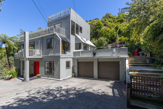 SPACE, STYLE AND VIEWS!