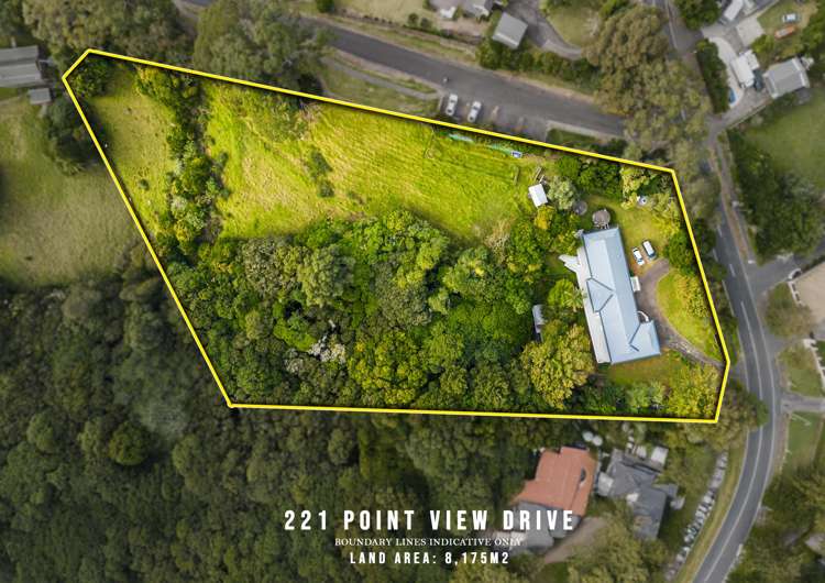 221 Point View Drive_2