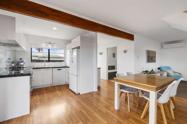 2/7 Ranch Avenue Beach Haven_4