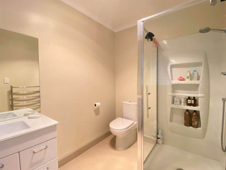 30 Springvale Drive Albany_9