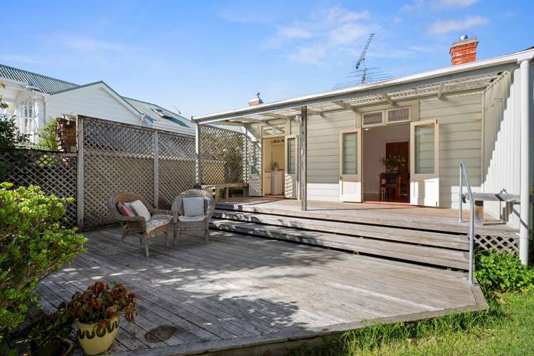 19 Vauxhall Road Devonport_15