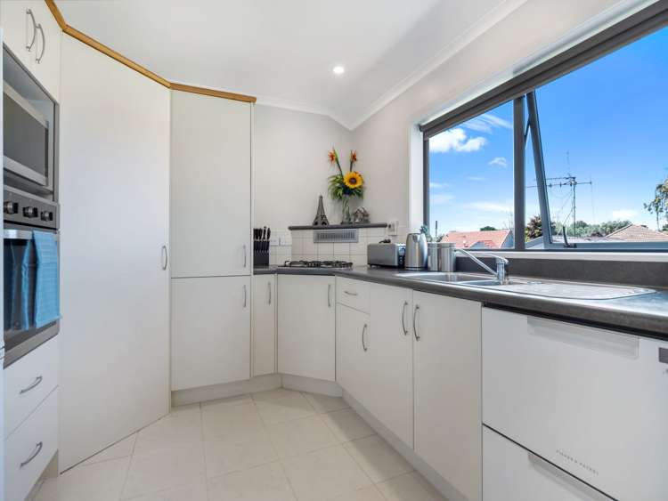 83A MacFarlane Street Hamilton East_11