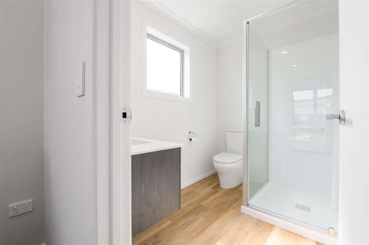 510 Webb Drive Chartwell_14