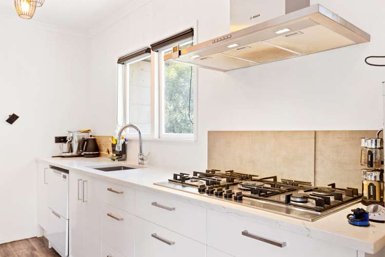 19 Hellyers Street Birkdale_2