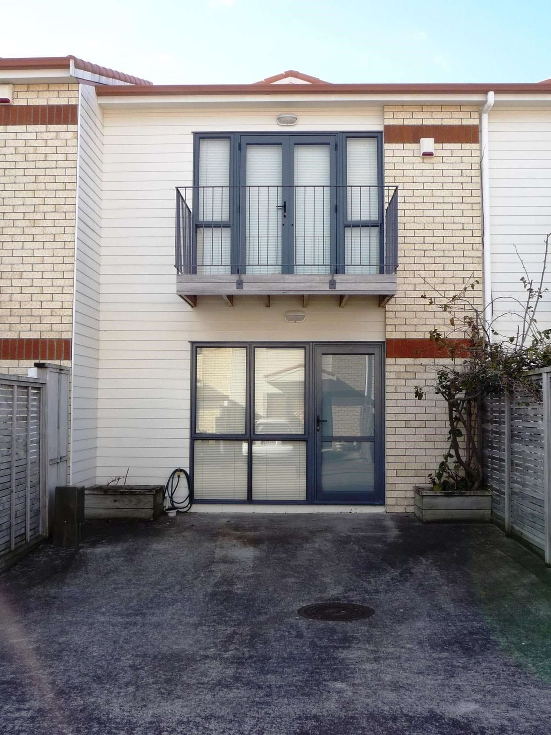 5/3 Ambrico Place New Lynn_0