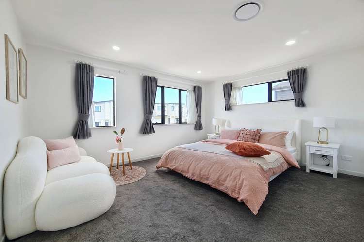 4 Frontier Lane Flat Bush_9