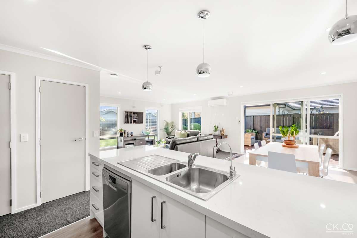 3 Macdiarmid Place_4