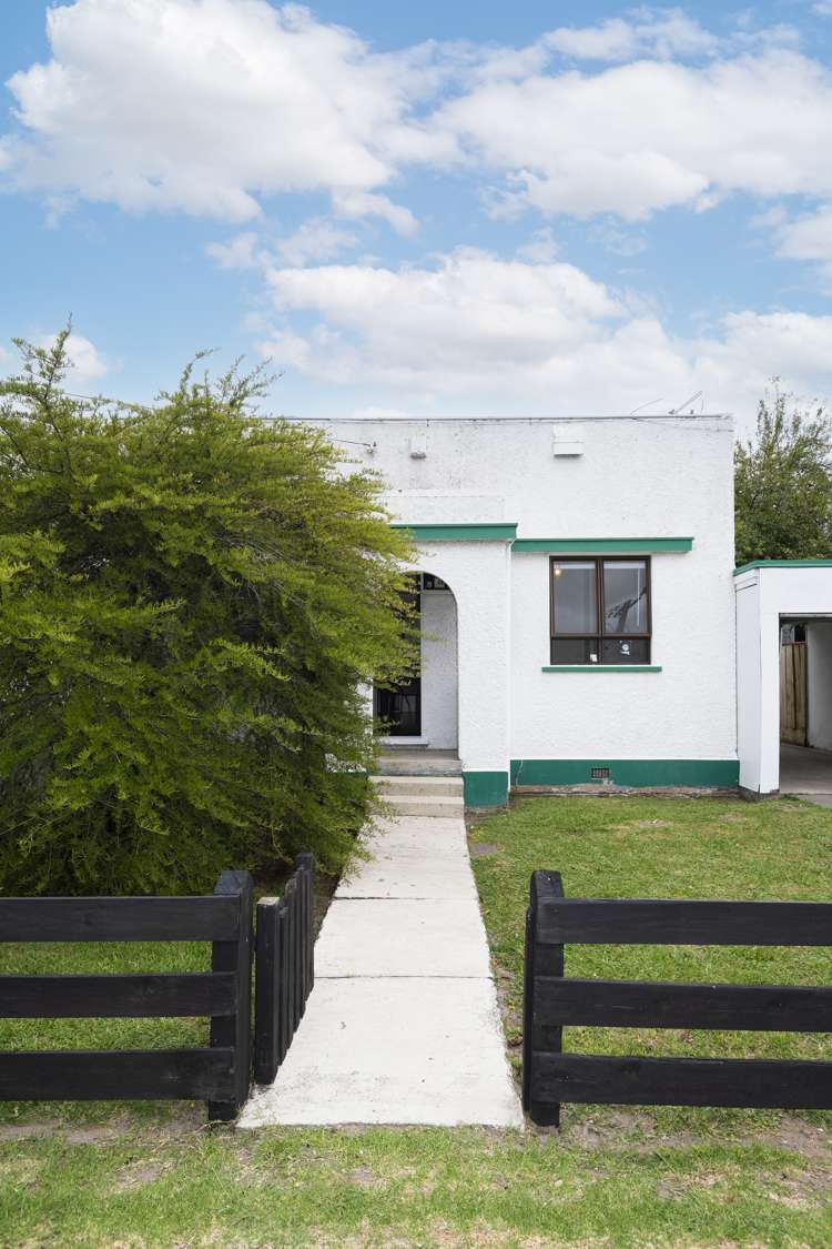 1 Parau Street Kaiti_12