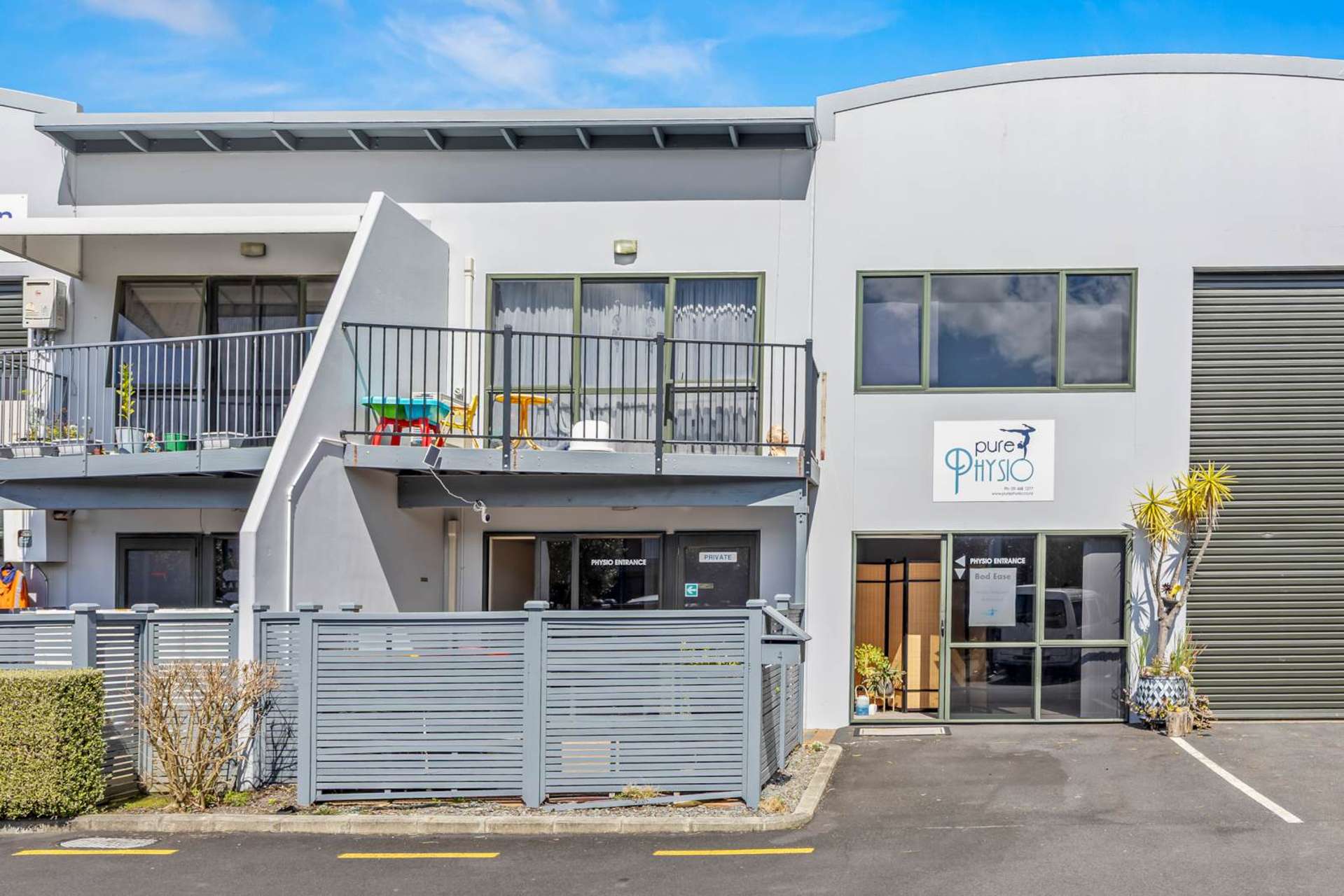 Unit 4/18 Airborne Road Rosedale_0