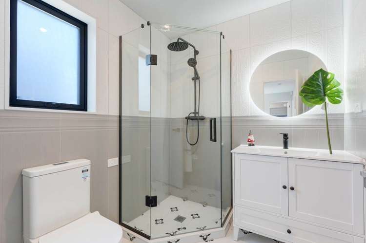 44A & 44F Parry Road Mt Wellington_20