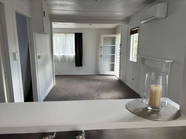 49 Roberts Road 1802_4