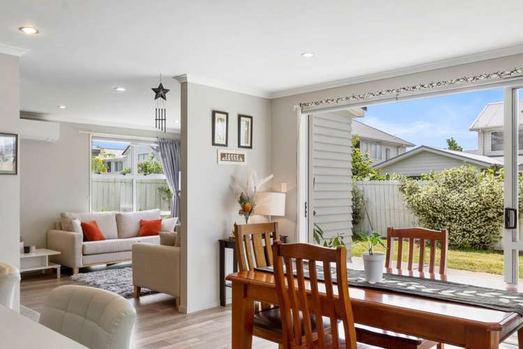 1 Tarapiroe Avenue Takanini_12