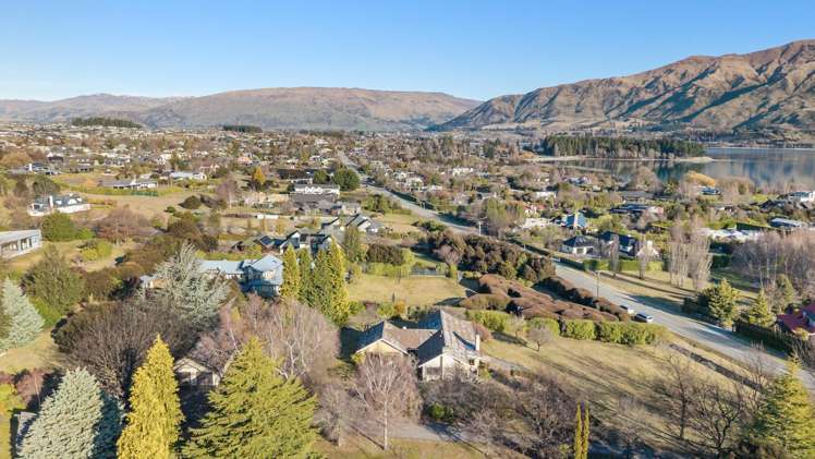 261 Beacon Point Road Wanaka_29
