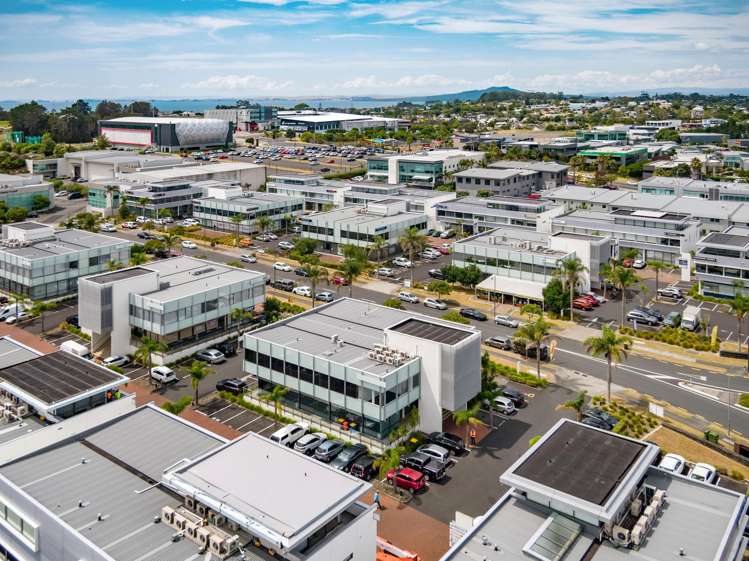 C4/63 Apollo Drive Albany_5