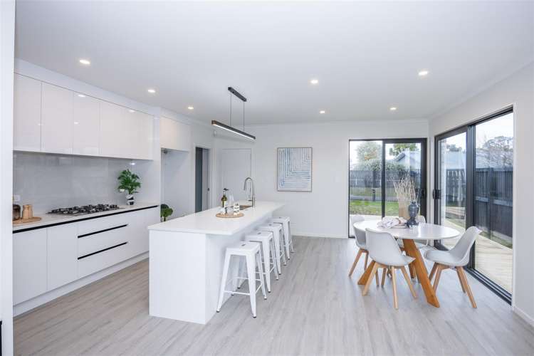 11 Earp Crescent Chartwell_6