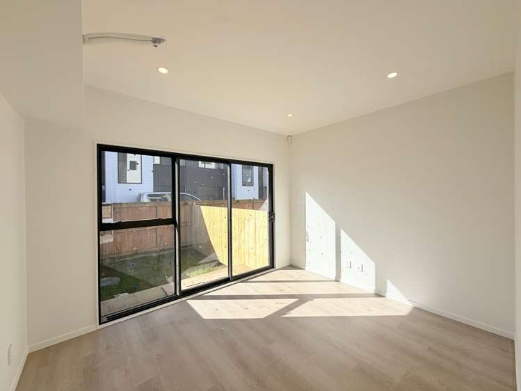 Lot 2/63 Gloria Avenue Te Atatu Peninsula_2