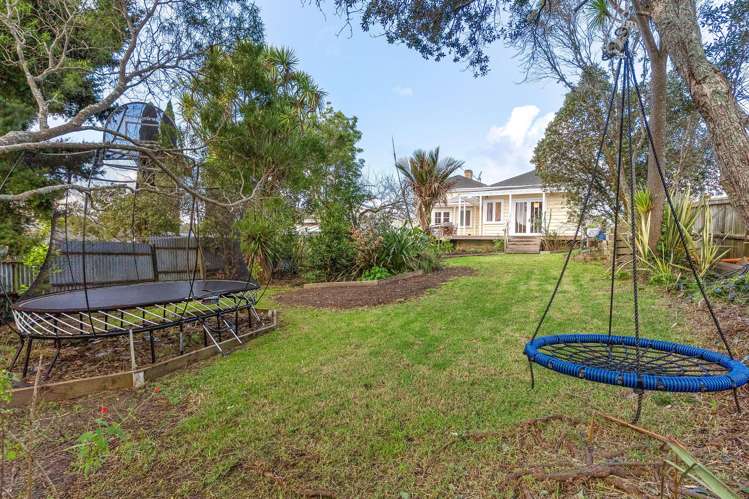 30 Kingsland Avenue Kingsland_2