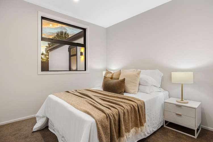 1 & 2/14 Grange Street Hillsborough_8