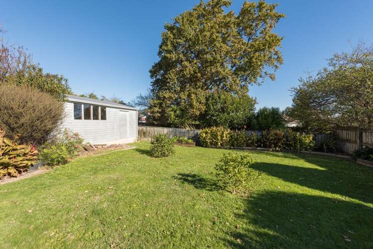 8 Kauri Street Stoke_14