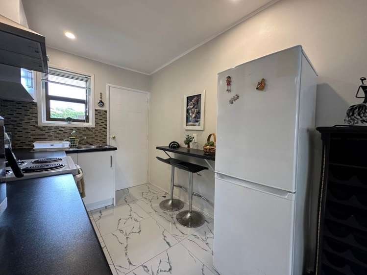 4/43 Abbotts Way Remuera_5