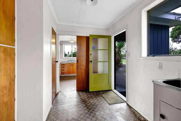 82 King Street Opunake_22