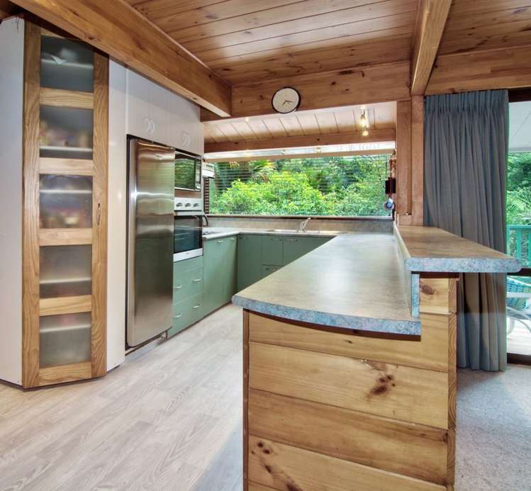 37 Longfellow Parade Glen Eden_3