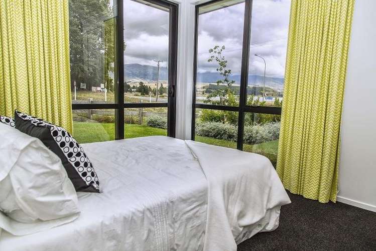 2A Alpha Street 10126_10