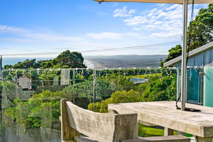 3 Edwin Mitchelson Road Muriwai Beach_46