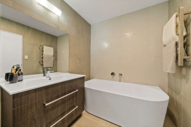 72 Craigs Way Hobsonville_12