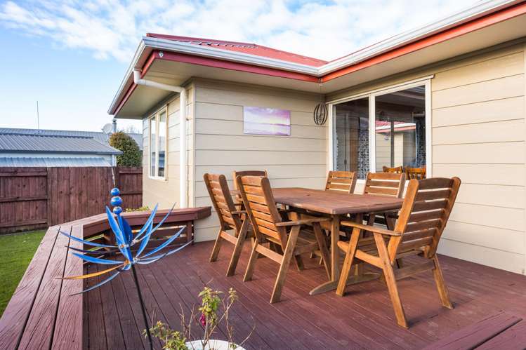 7C Mountfort Grove Feilding_17