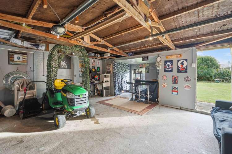 4 and 6 Resolute Way Papakura_9