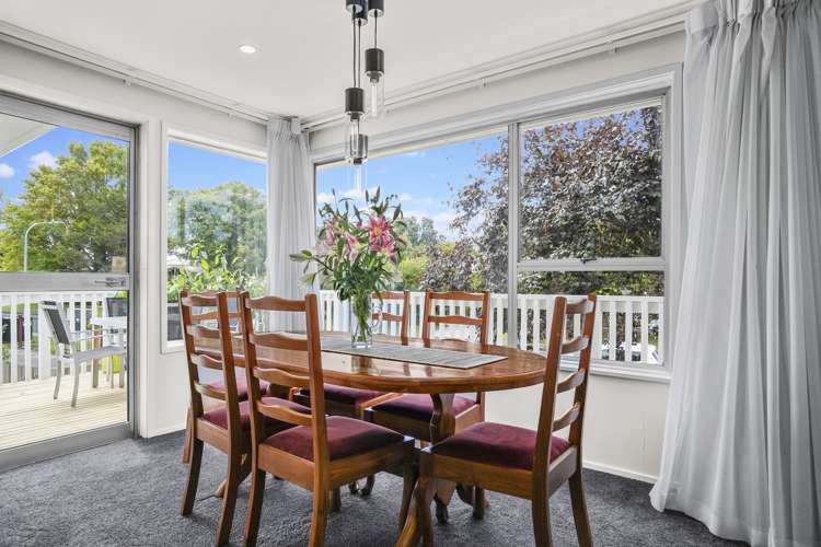 25 Finlow Drive Te Atatu South_6