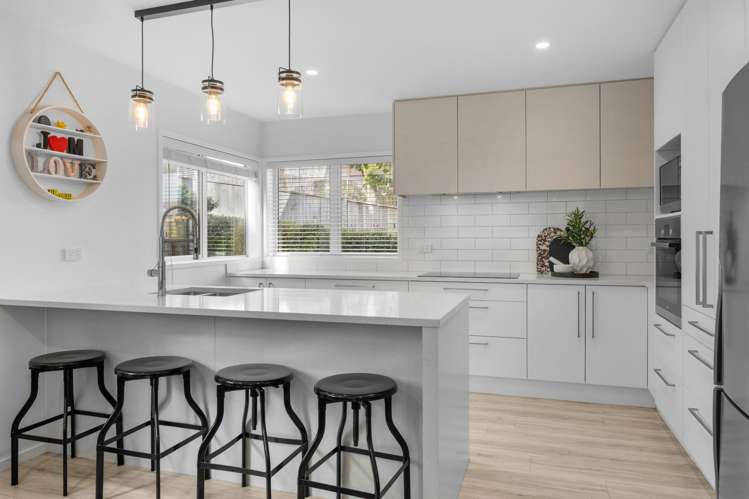 51C Grassways Avenue Pakuranga_1