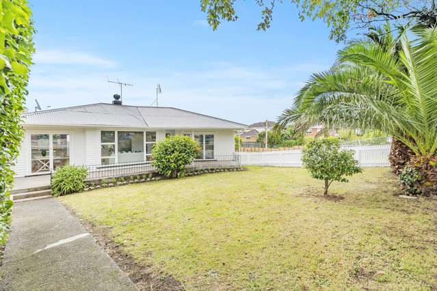 1/4 Grassways Avenue Pakuranga_2