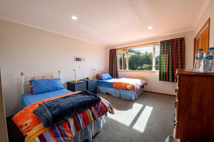 1 Spence Avenue Otatara_17